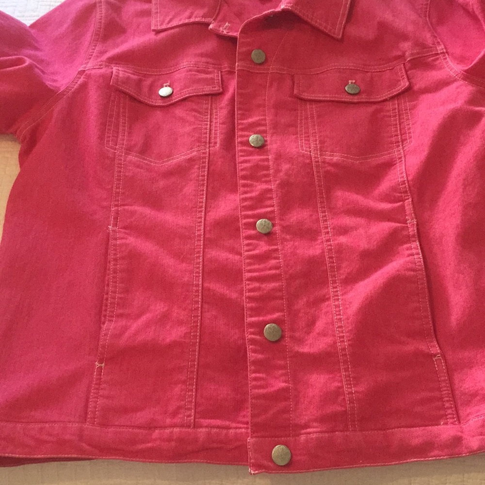 Jacket - Picture 3 of 4